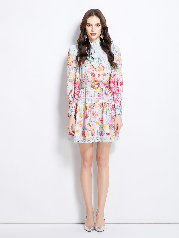Original design for spring and summer vacation new style painted oil painting style lace patchwork short dress