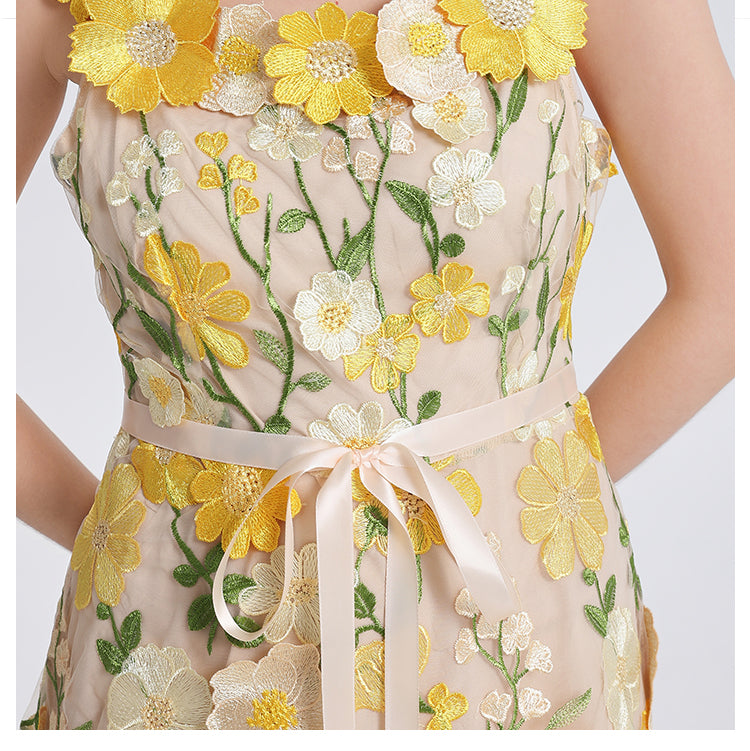 Original Design Embroidered Boutique Color Stereoscopic Handmade Flower Binding Adjustable Strap Strap Dress