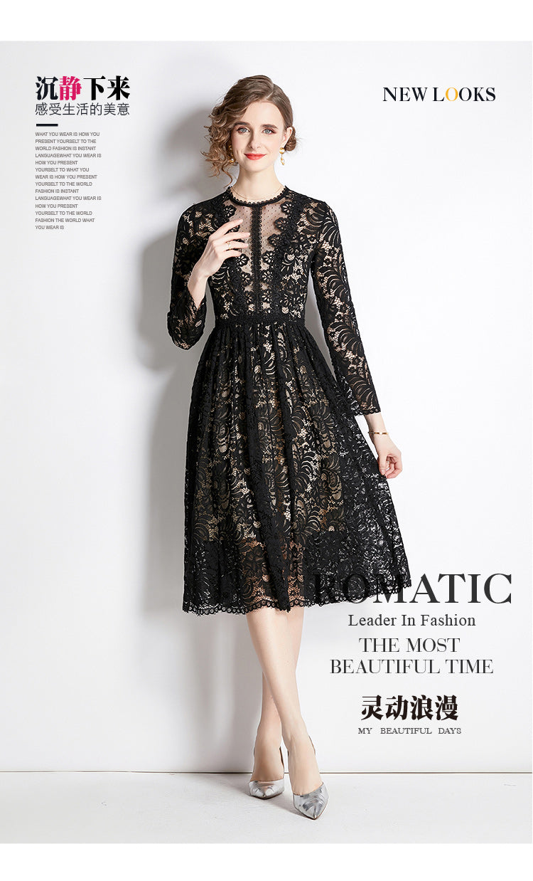 Original design for spring and summer lace slim fit lace dress with a slimming and age reducing mid length skirt for women