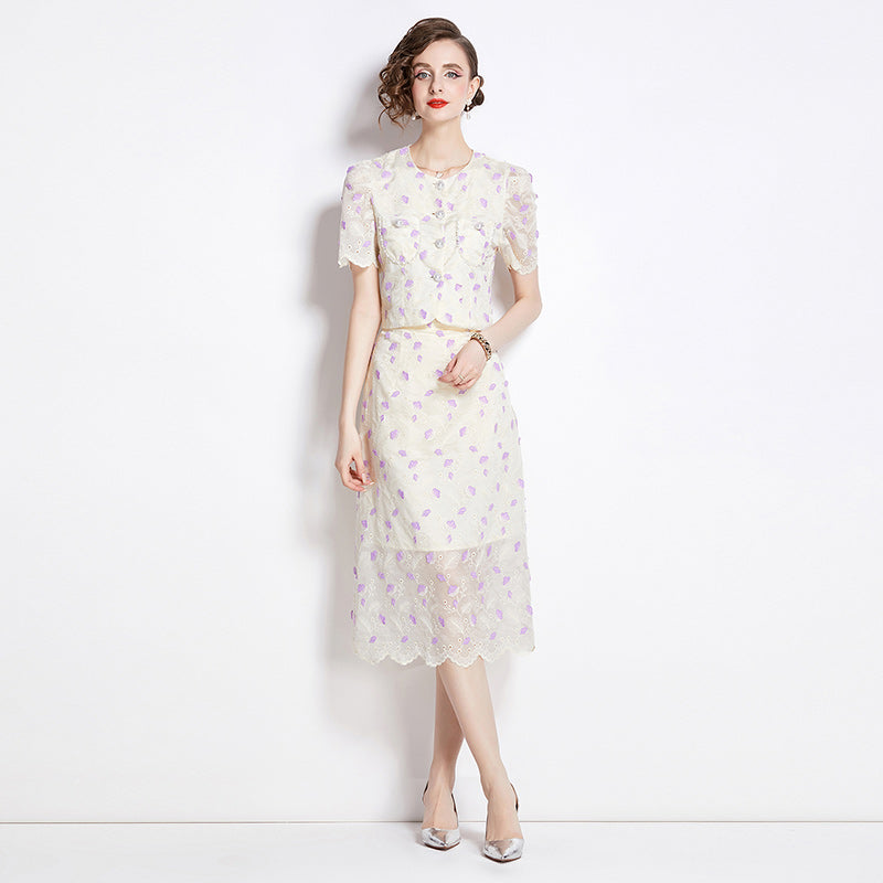 Original design high-end temperament paired with half skirt two-piece set, small fragrance fashion set