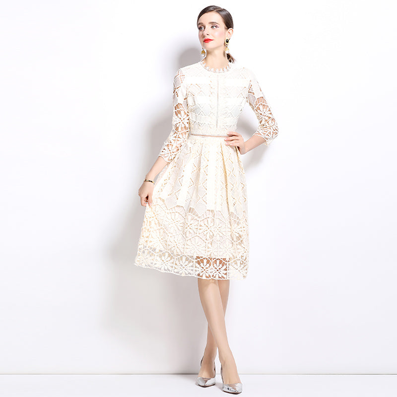 Original design mid long sleeved slimming hollow out water-soluble lace positioning printed mid length dress for spring, summer, autumn vacation