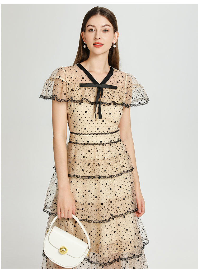 Original Design Heavy Industry Boutique Embroidery Plush Wave Point Wave style Shawl Cake Vintage Dress