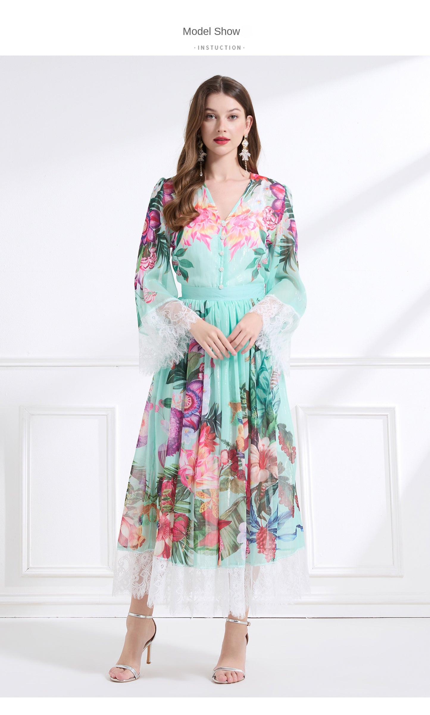 Original design: resort-style V-neck lace print suit, waist-cinching ruffled maxi dress