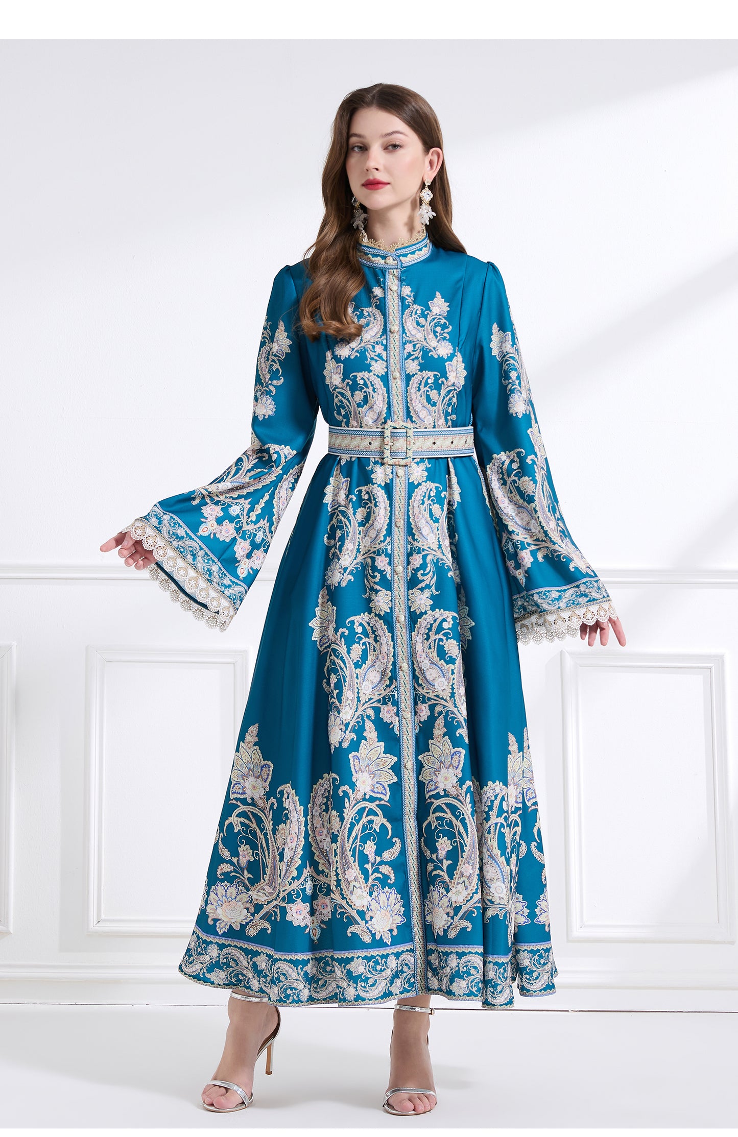 Original design - court-style vintage stand-up collar lace print tunic with large hem waist