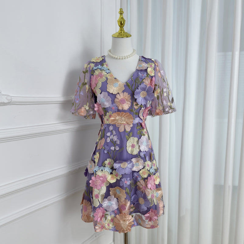 Meizhonggong boutique color handmade three-dimensional embroidered puff sleeve French pendulum dress
