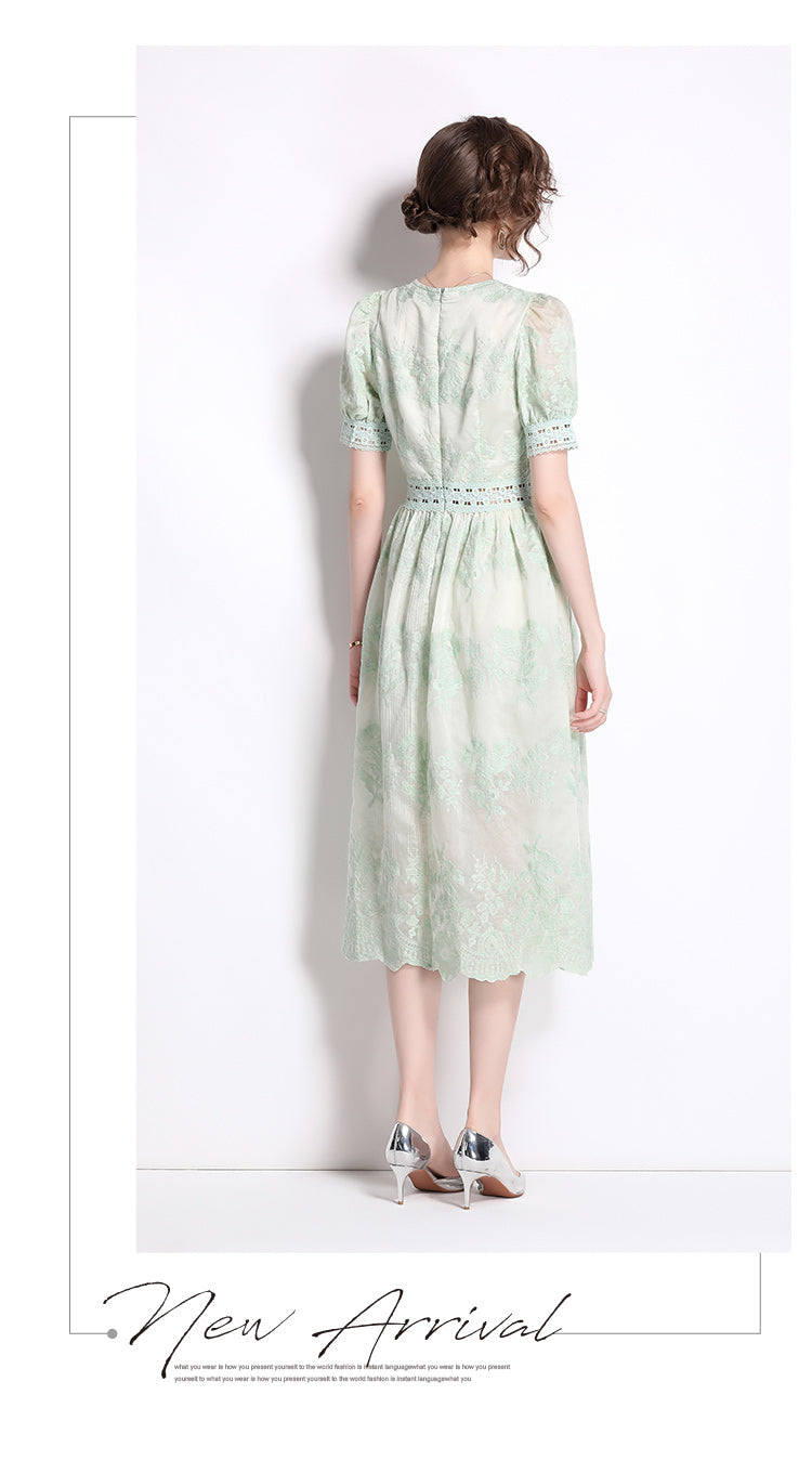 Original Design: Spring/Summer Embroidered V-neck Dress with Lace and Lace Charm Slimming Skirt