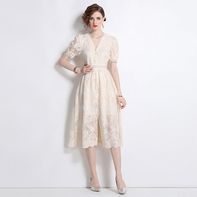 Original Design: Spring/Summer Embroidered V-neck Dress with Lace and Lace Charm Slimming Skirt