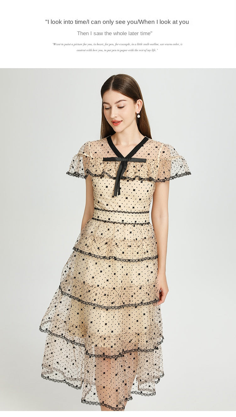 Original Design Heavy Industry Boutique Embroidery Plush Wave Point Wave style Shawl Cake Vintage Dress