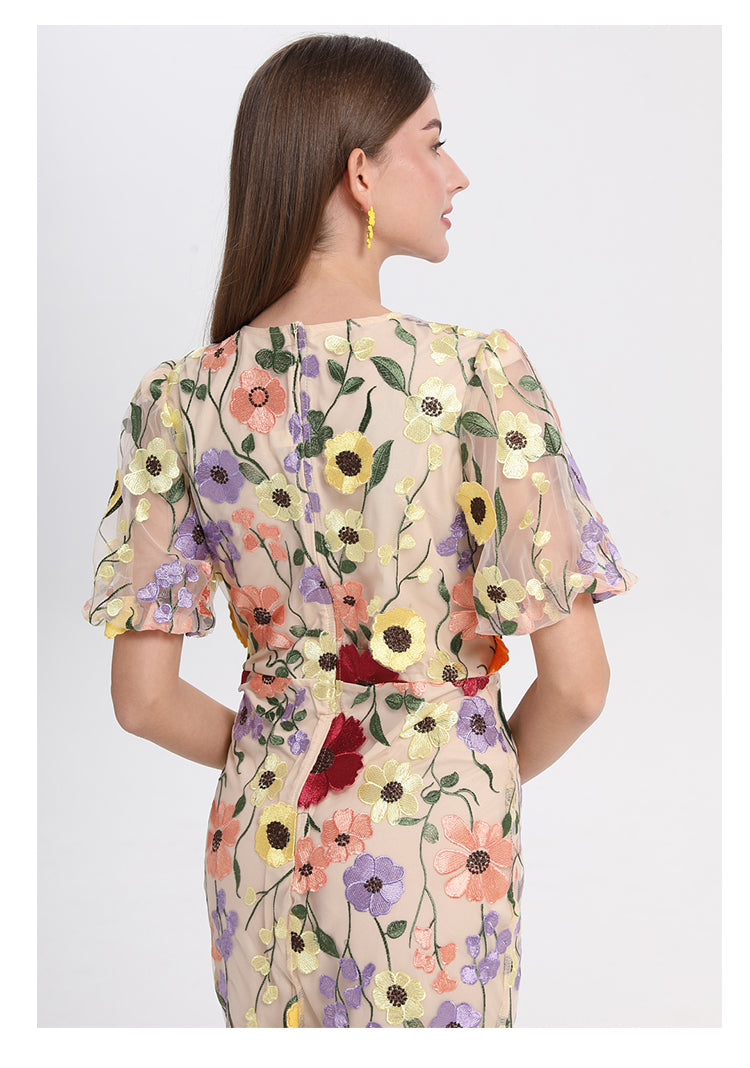 Handmade three-dimensional color embroidery puff sleeve wrap hip temperament mermaid tail skirt art handmade three-dimensional color embroidery puff sleeve hip wrap temperament mermaid skirt