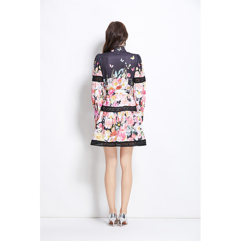 Original design for spring and summer vacation new style painted oil painting style lace patchwork short dress