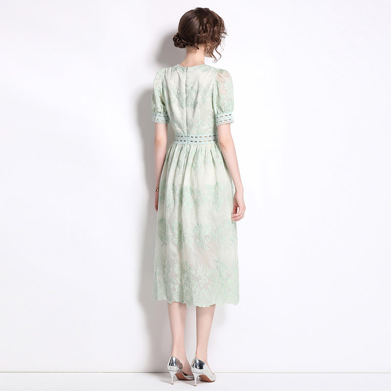 Original Design: Spring/Summer Embroidered V-neck Dress with Lace and Lace Charm Slimming Skirt