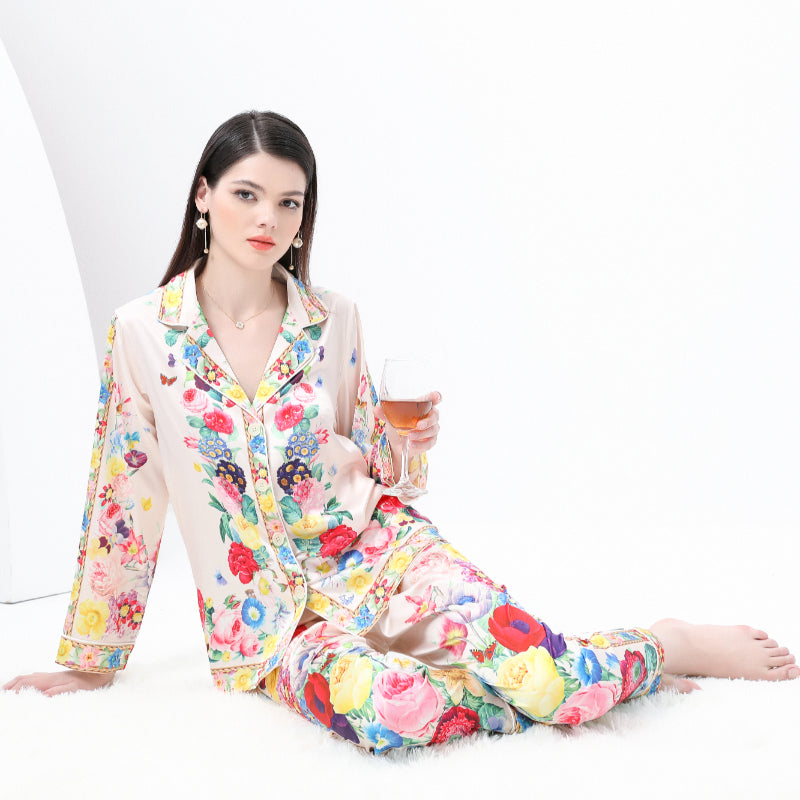 original design Spring/Summer casual trim pyjama suit set with a suit collar and long sleeves and trousers print two-piece set