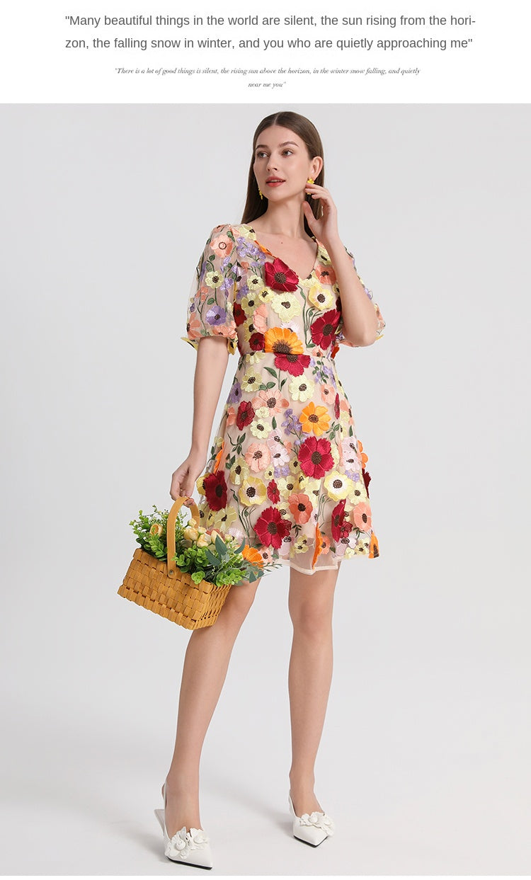 Meizhonggong boutique color handmade three-dimensional embroidered puff sleeve French pendulum dress