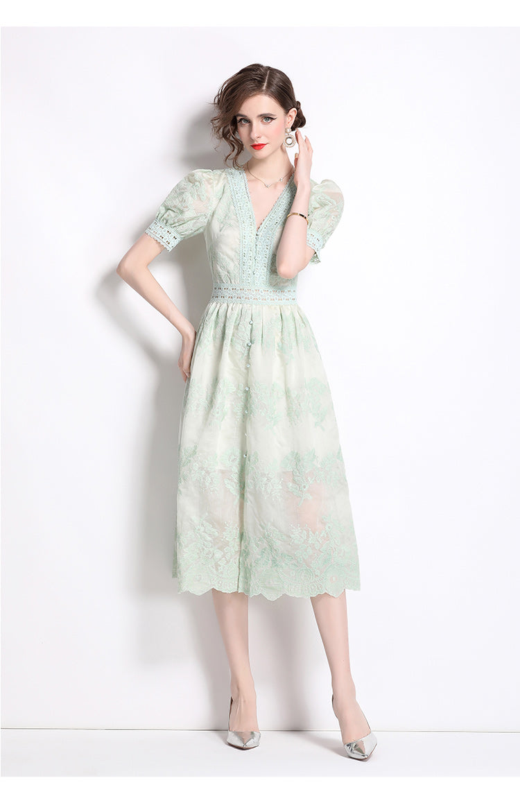 Original Design: Spring/Summer Embroidered V-neck Dress with Lace and Lace Charm Slimming Skirt