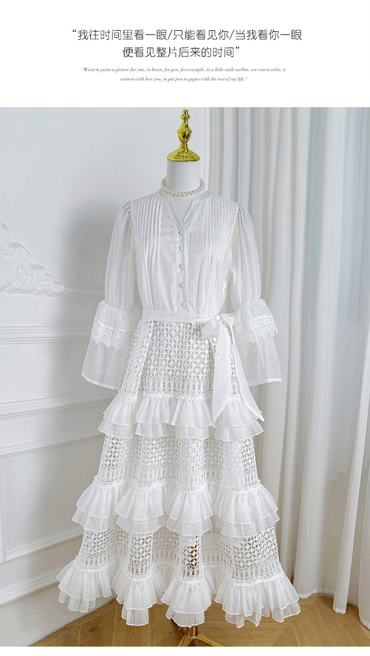 Original design French retro court style hollowed out lace patchwork wood ear trumpet sleeves cinched waist jumpsuit