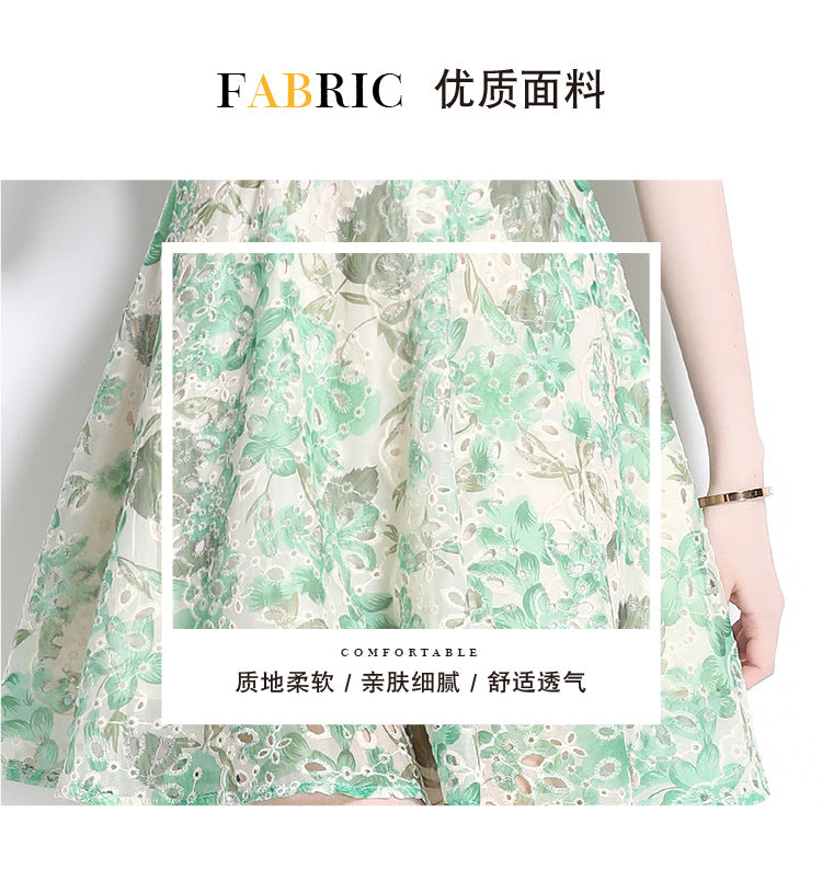 Original Design: Spring/Summer Embroidered Printed Dress for Women with a High end Style and a slimming A-line Skirt with a cinched waist