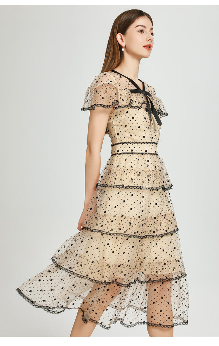 Original Design Heavy Industry Boutique Embroidery Plush Wave Point Wave style Shawl Cake Vintage Dress