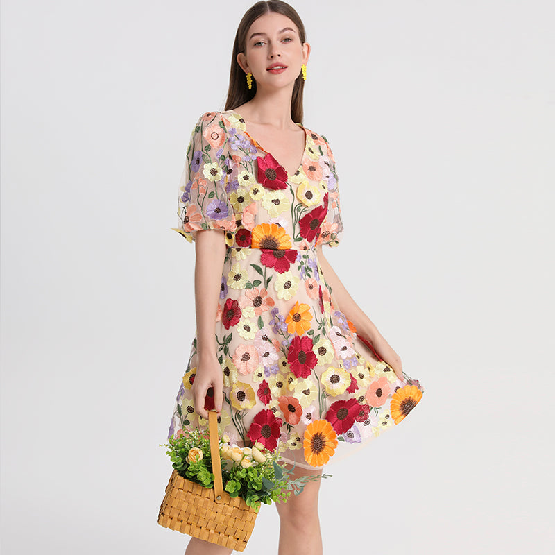 Meizhonggong boutique color handmade three-dimensional embroidered puff sleeve French pendulum dress
