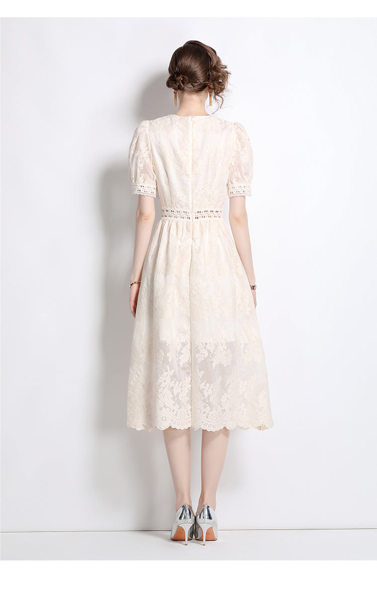 Original Design: Spring/Summer Embroidered V-neck Dress with Lace and Lace Charm Slimming Skirt