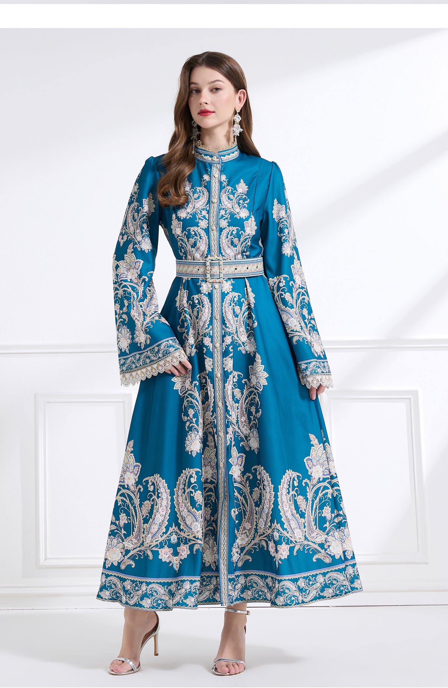 Original design - court-style vintage stand-up collar lace print tunic with large hem waist