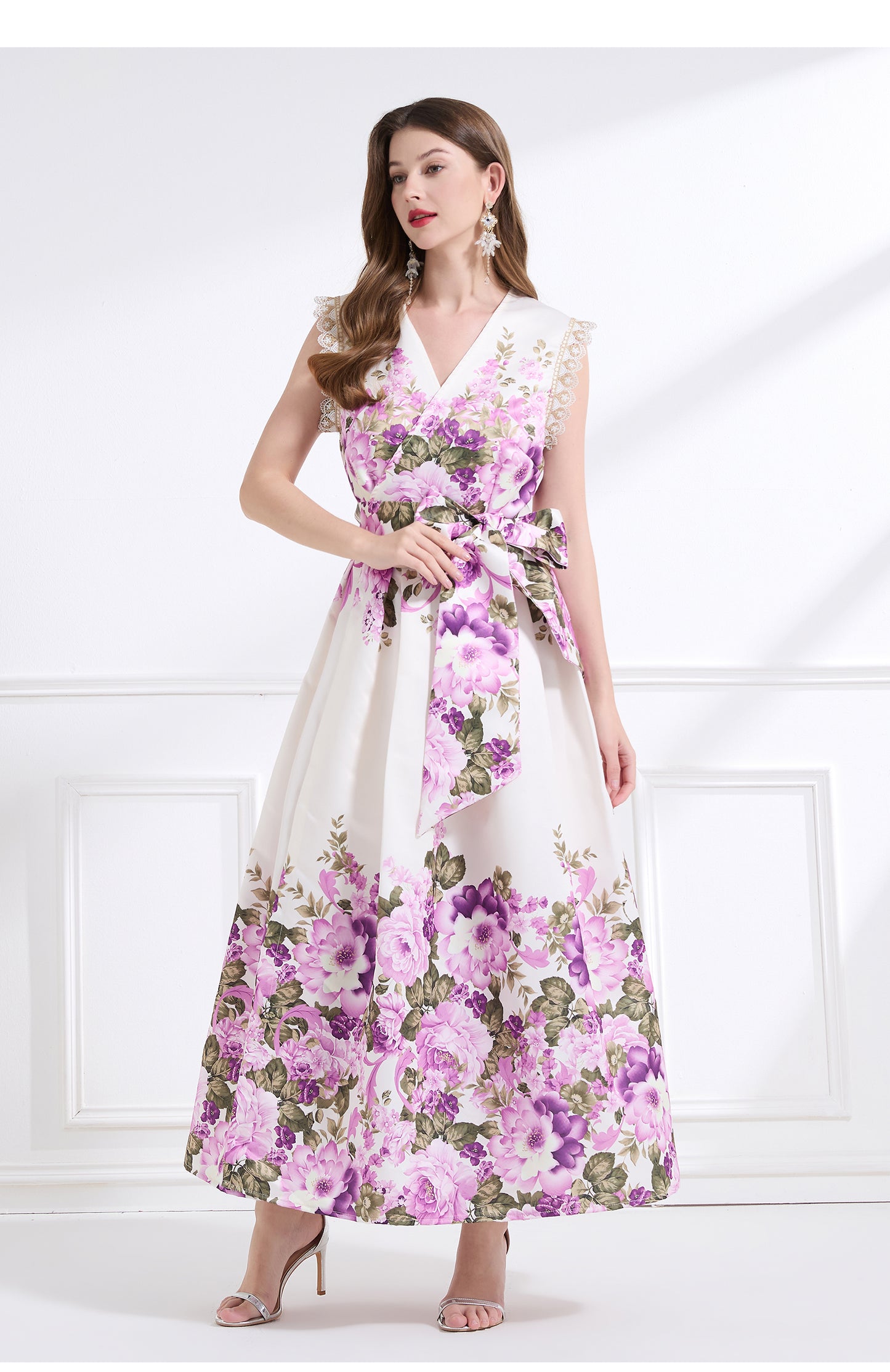 Original design - spring, summer and autumn fake wind, small flying sleeves, flower fairy print, seaside waist ruffle tie long skirt