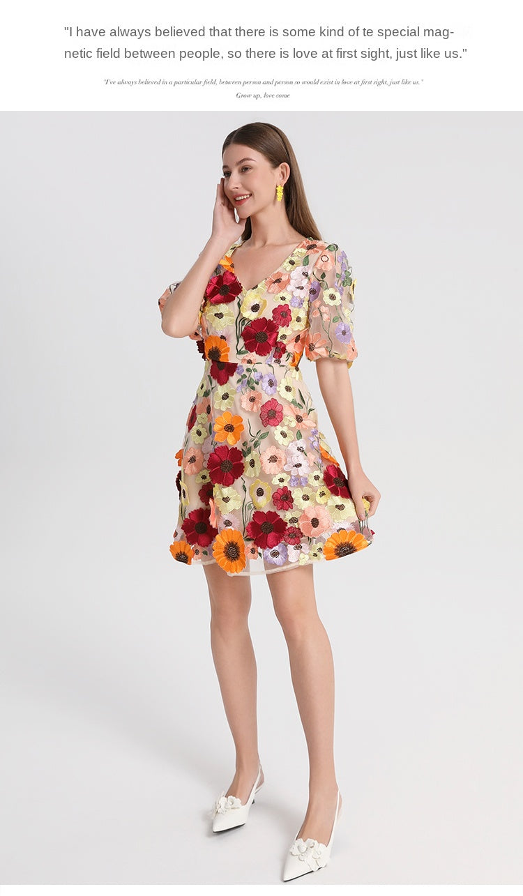 Meizhonggong boutique color handmade three-dimensional embroidered puff sleeve French pendulum dress