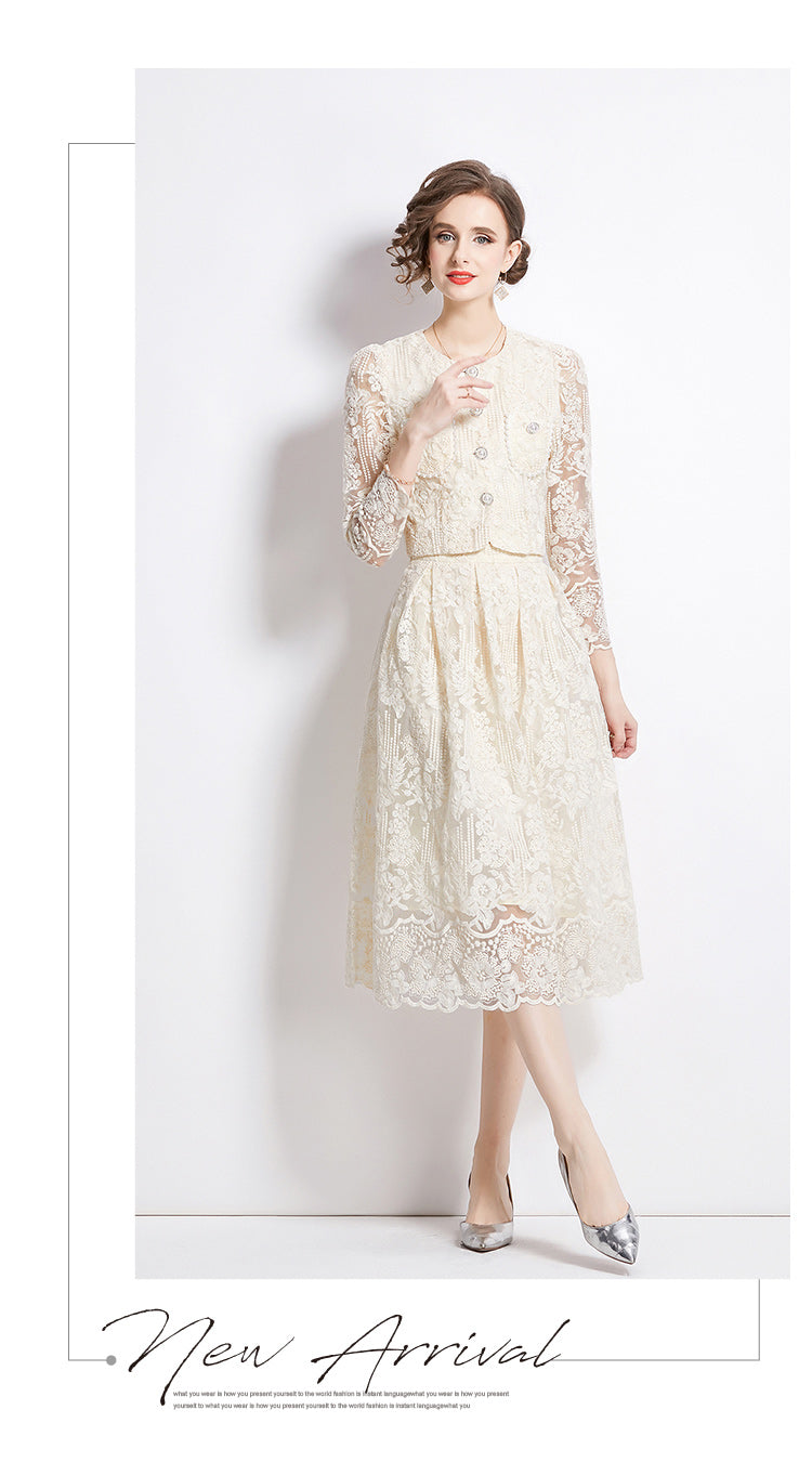 Original design for spring and summer long sleeved small fragrance style set light luxury temperament water-soluble lace skirt two-piece set