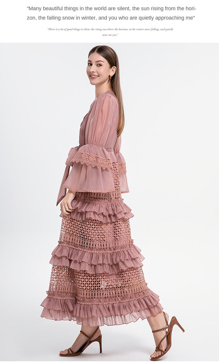 French retro court-style cut-out lace patchwork with fungus trim and flared sleeves at the waist