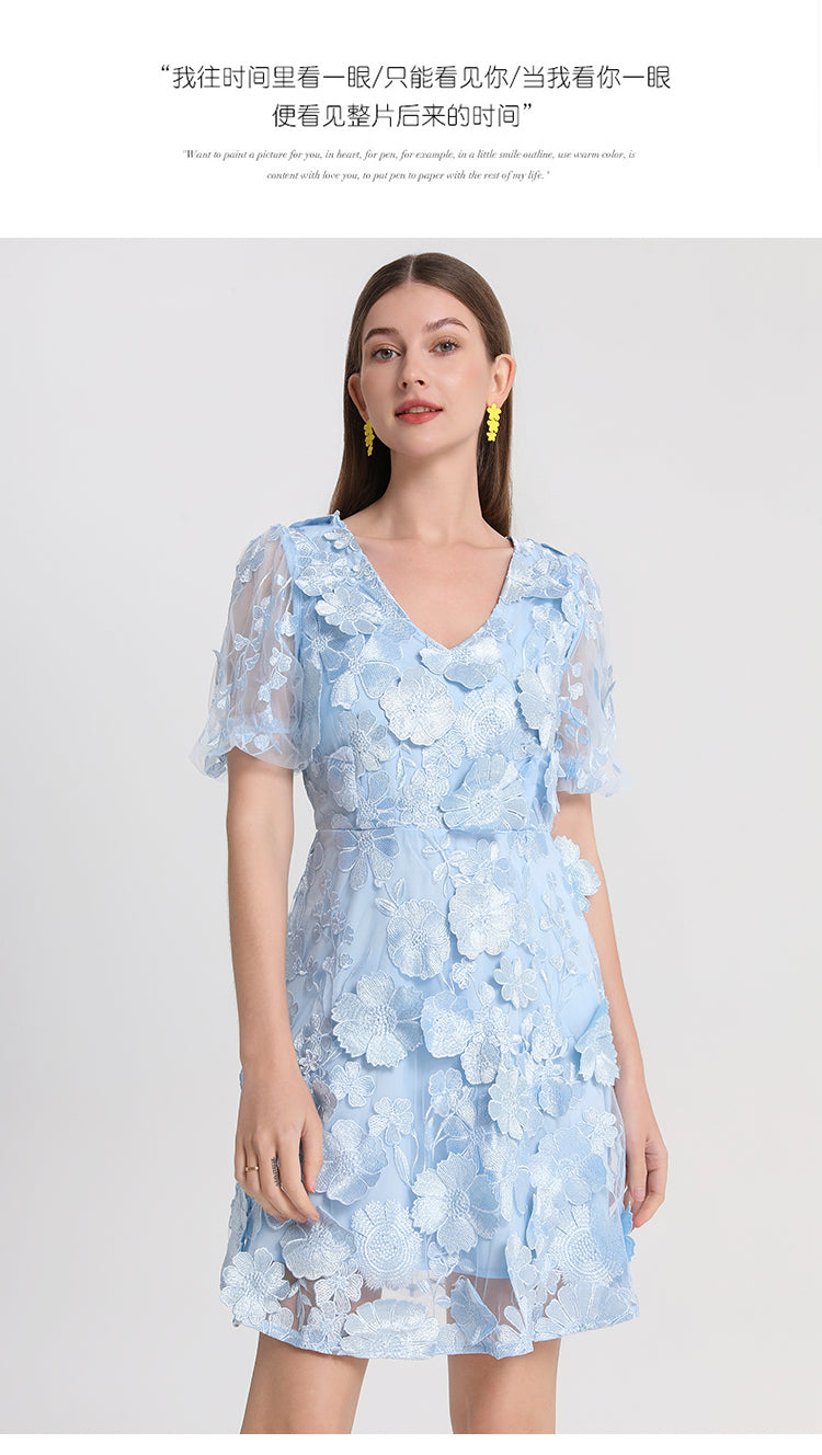 Artwork boutique handmade three-dimensional embroidered French solid color hem VL neck puff sleeve dress