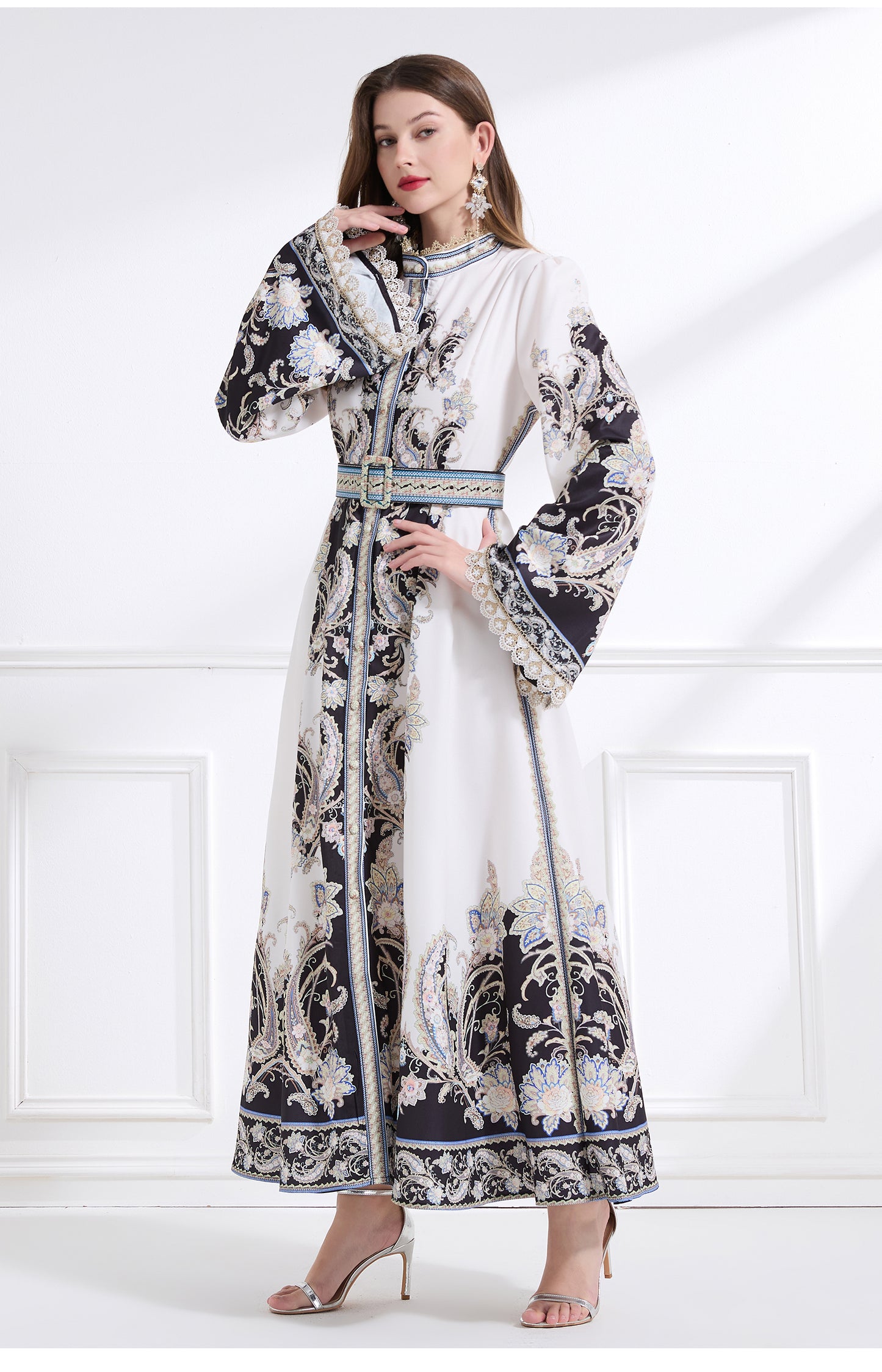 Original design - court-style vintage stand-up collar lace print tunic with large hem waist