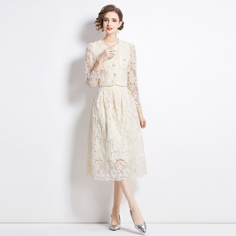 Original design for spring and summer long sleeved small fragrance style set light luxury temperament water-soluble lace skirt two-piece set