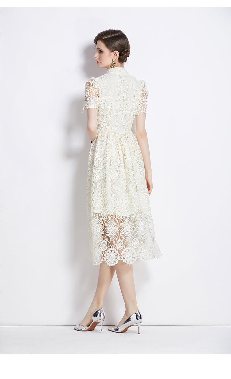 Original design niche dress new style temperament, waist cinching and slimming, hollow out water-soluble lace long skirt