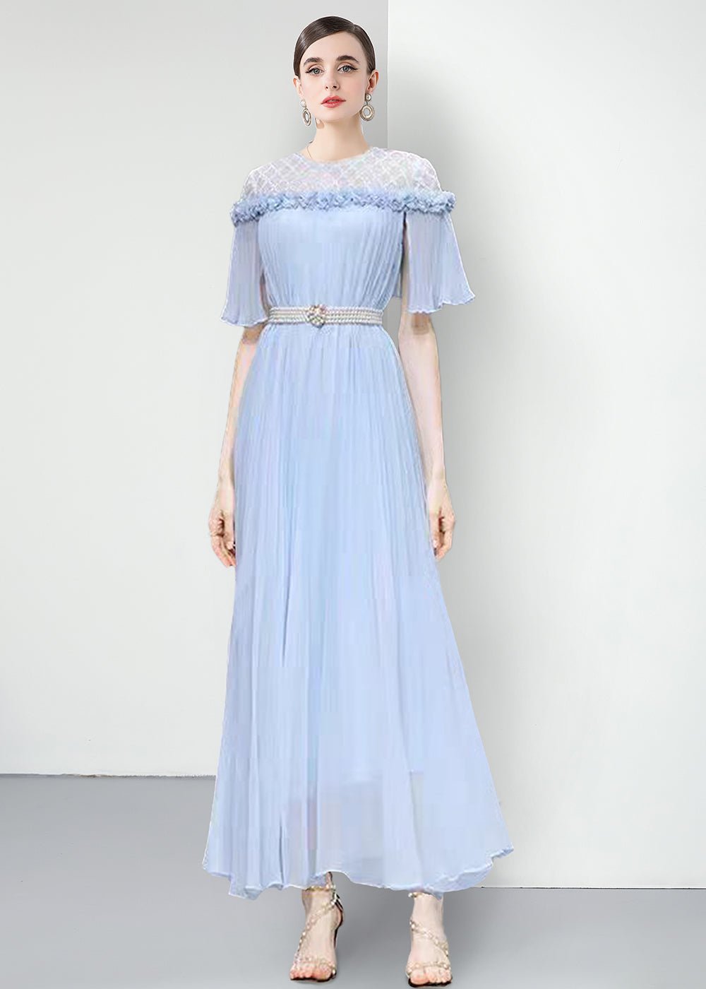Original design for spring and summer three bedroom pleated oversized skirt