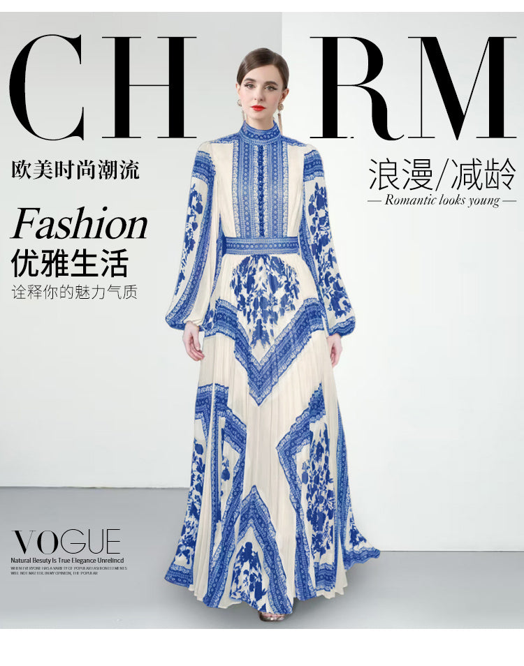 Original design for spring and summer printed evening gown, long pleated dress with large display