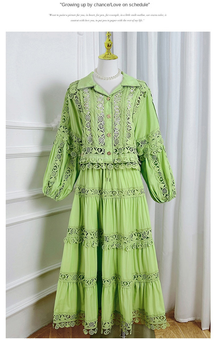 Meizhonggong boutique cut-out lapel lace stitched pendant lace maxi skirt set
