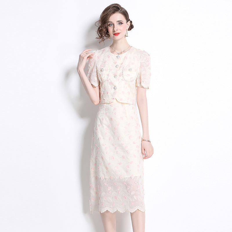Original design high-end temperament paired with half skirt two-piece set, small fragrance fashion set