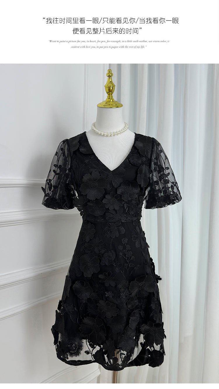 Original design exquisite handmade three-dimensional embroidery French solid color small pendulum VL collar bubble sleeve dress
