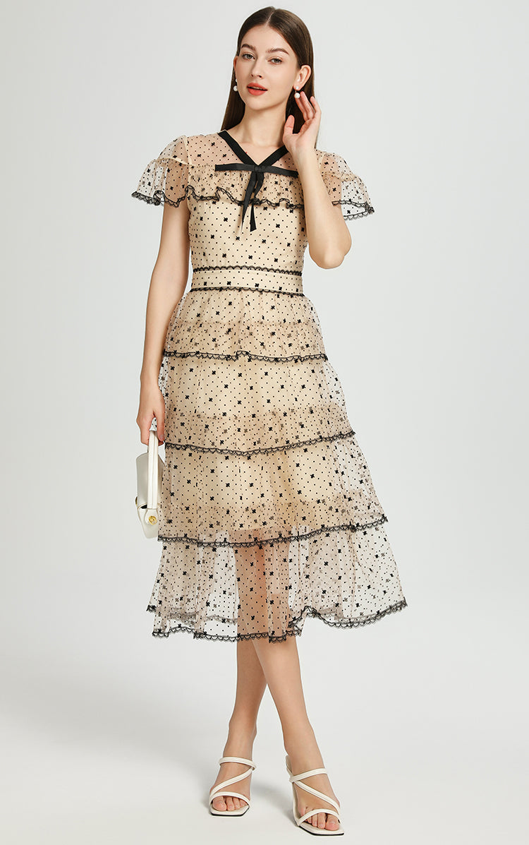 Original Design Heavy Industry Boutique Embroidery Plush Wave Point Wave style Shawl Cake Vintage Dress