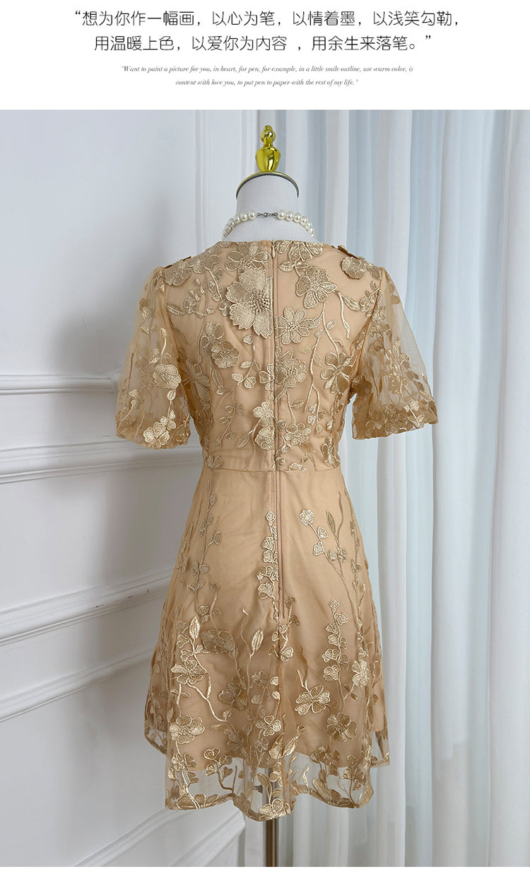 Original design exquisite handmade three-dimensional embroidery French solid color small pendulum VL collar bubble sleeve dress