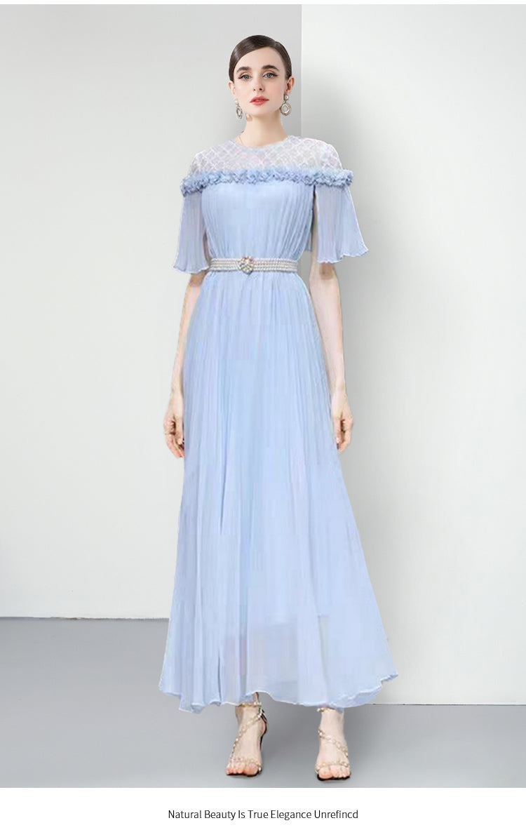Original design for spring and summer three bedroom pleated oversized skirt