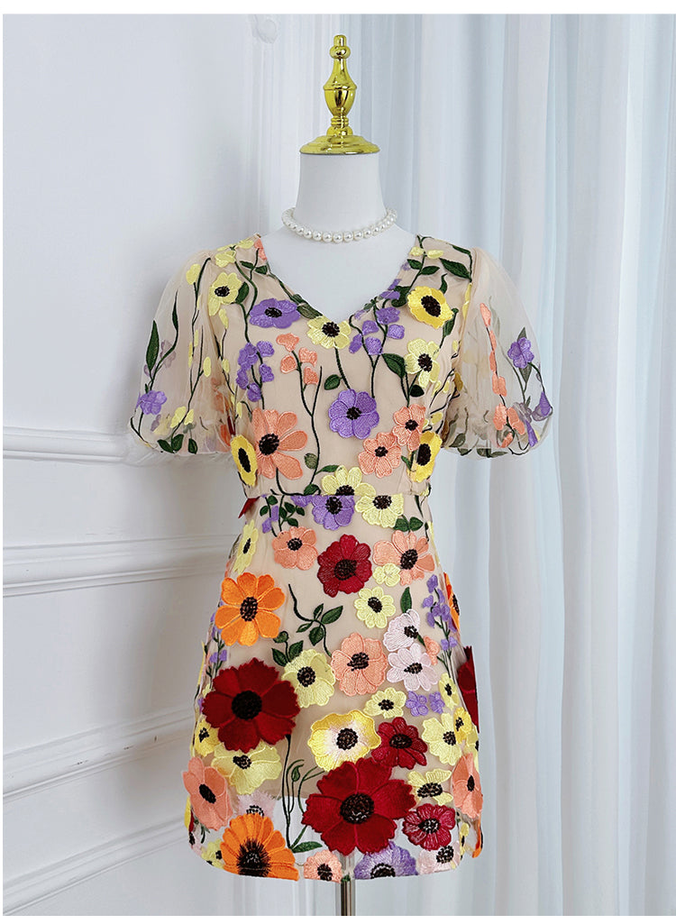Art embroidery boutique handmade color stringing V-neck puff sleeve hip dress