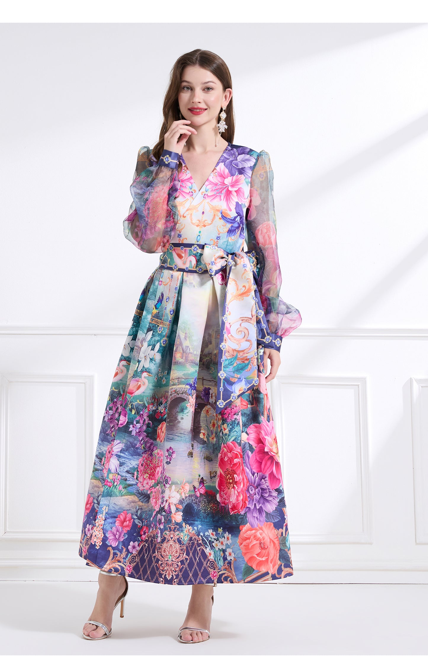 Original design - spring/summer resort-style lace-up wrap skirt, balloon sleeves, cross collar print, wide hem ruffle skirt