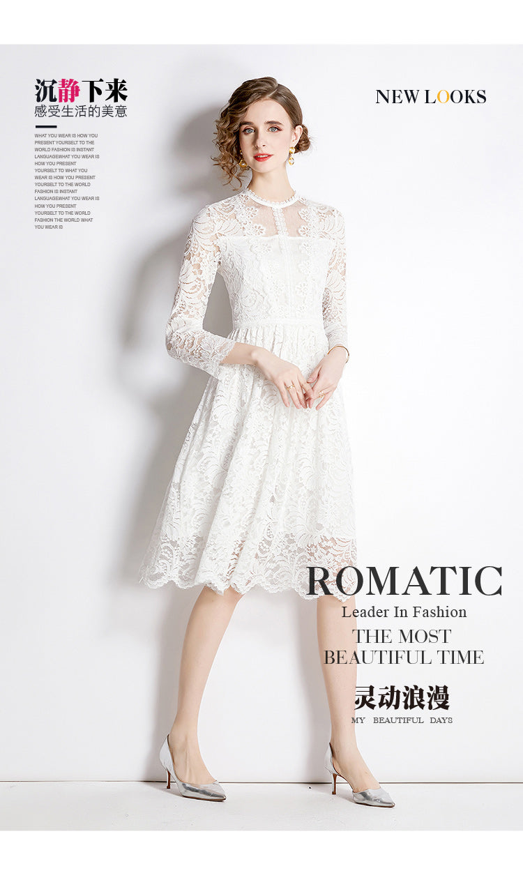 Original design for spring and summer lace slim fit lace dress with a slimming and age reducing mid length skirt for women