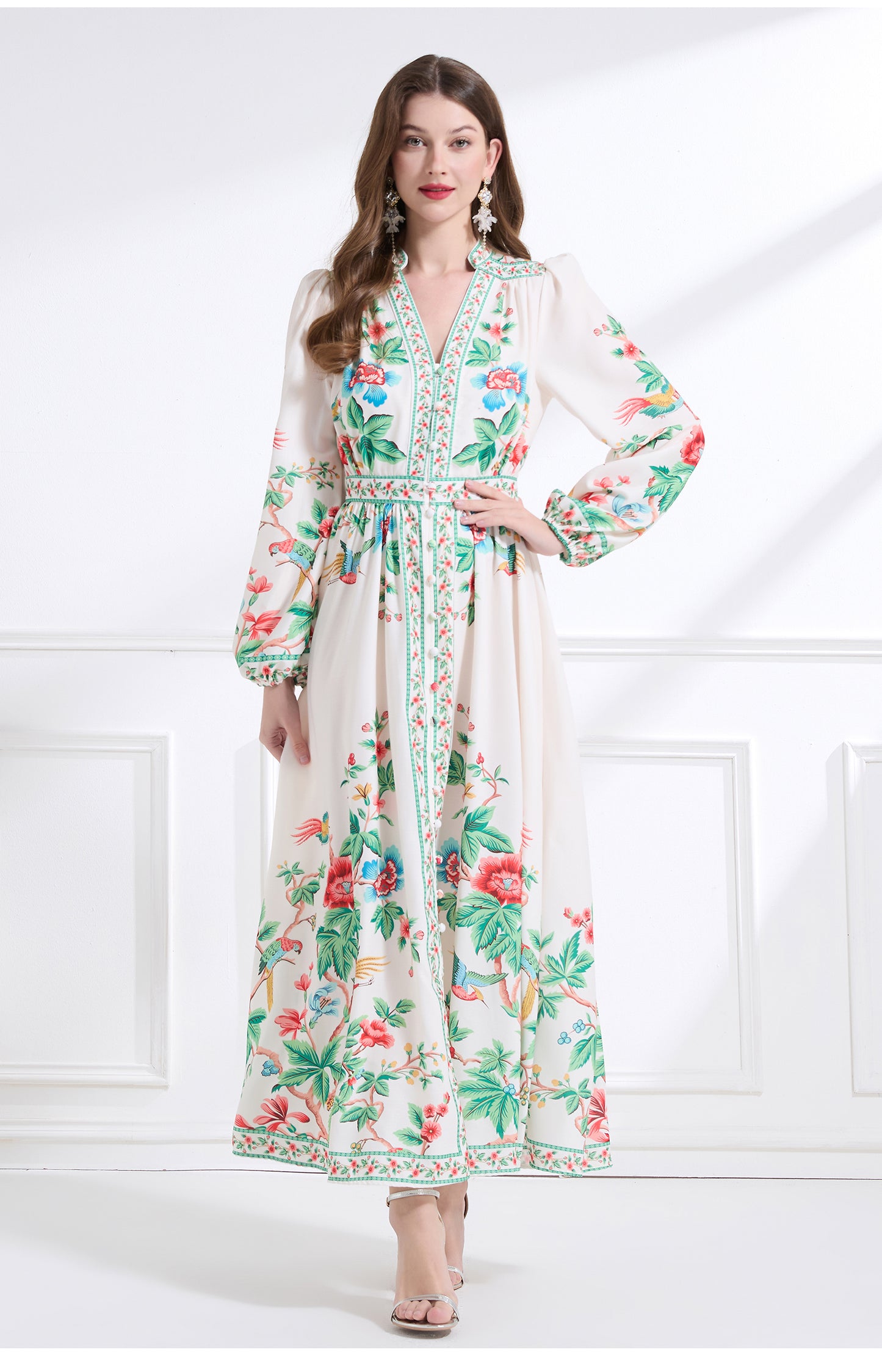 Original design Spring/summer resort-style V-neck, linen, floral, printed, balloon-sleeved, waist-cinching, ruffled maxi skirt