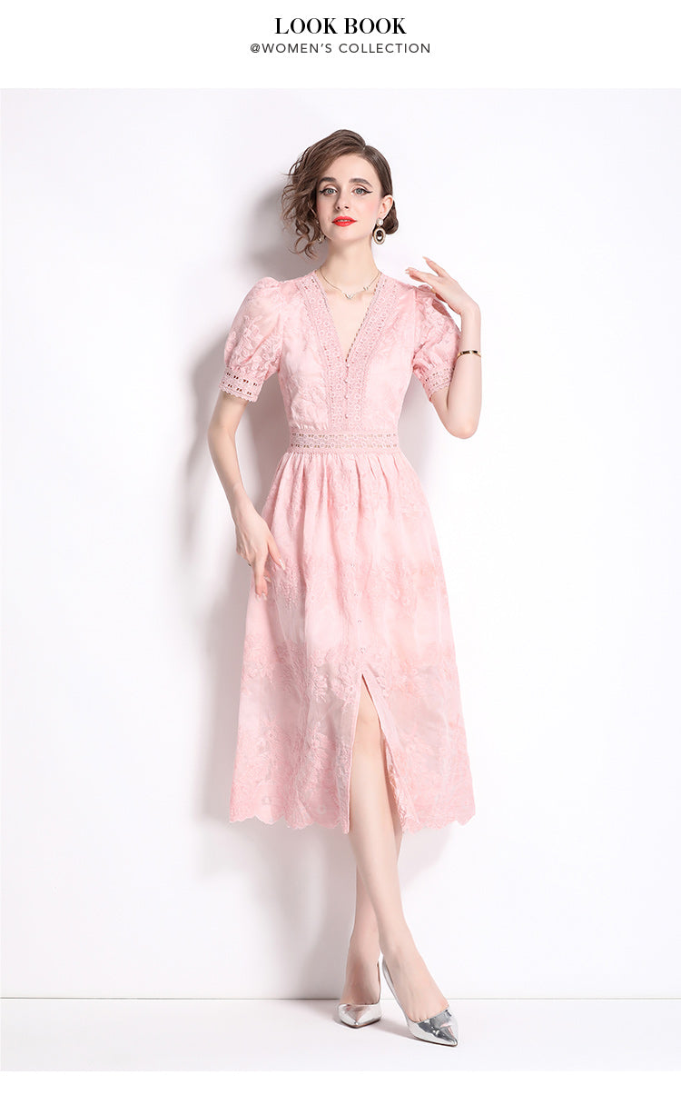 Original Design: Spring/Summer Embroidered V-neck Dress with Lace and Lace Charm Slimming Skirt