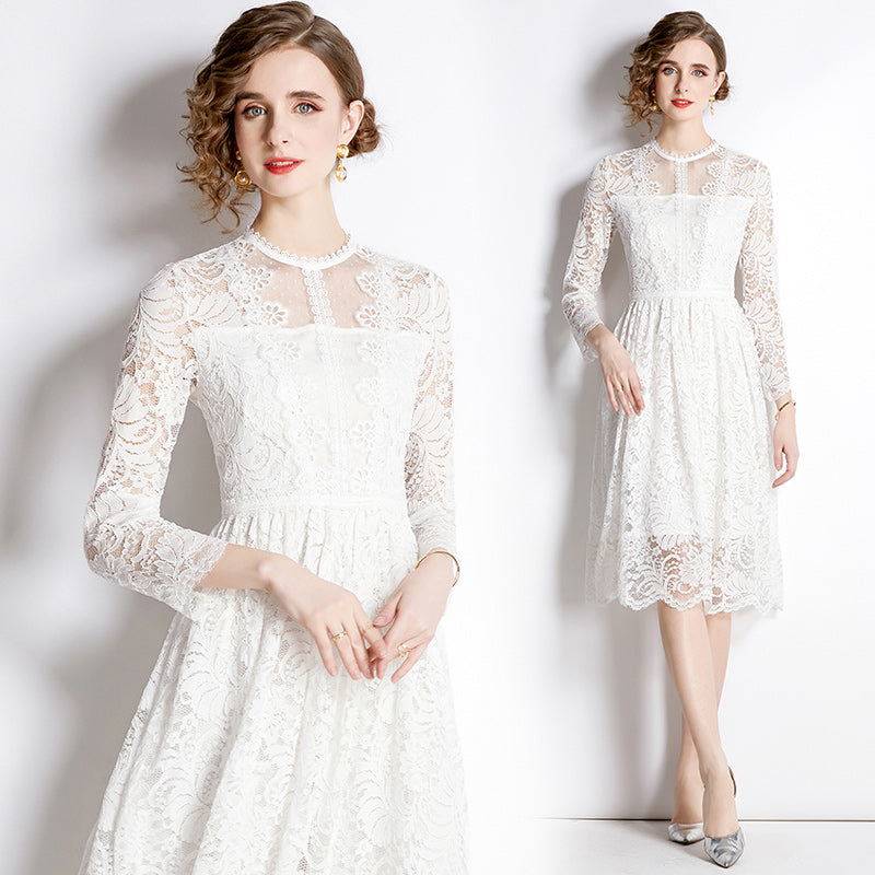 Original design for spring and summer lace slim fit lace dress with a slimming and age reducing mid length skirt for women