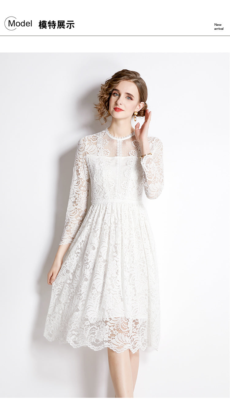 Original design for spring and summer lace slim fit lace dress with a slimming and age reducing mid length skirt for women