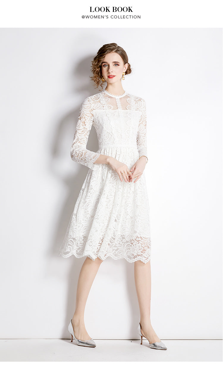 Original design for spring and summer lace slim fit lace dress with a slimming and age reducing mid length skirt for women